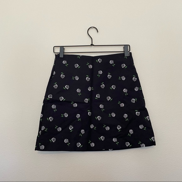 Ochirly navy white floral skirt sz.M a-line - Picture 1 of 4